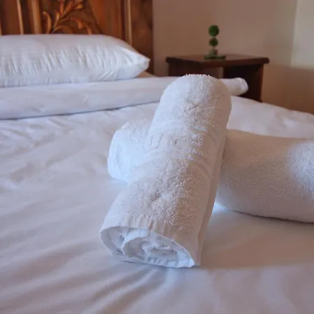 Bed & Breakfast Guri Gjirokaster