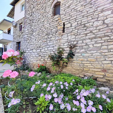 Guri Gjirokaster