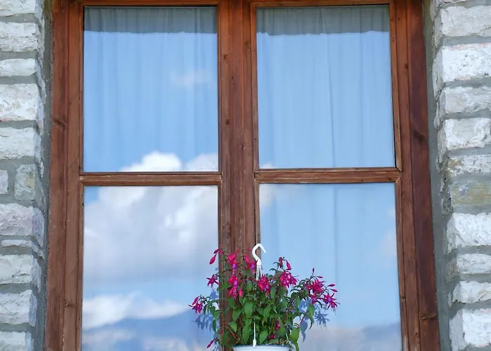Bed & Breakfast Guri Gjirokastër