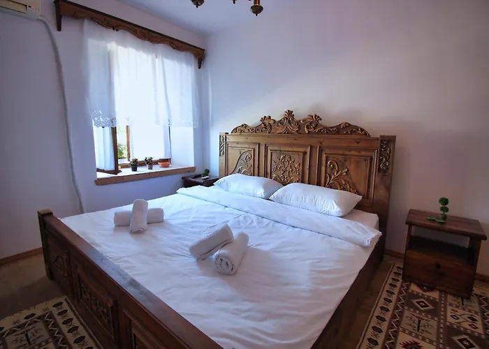 Bed & Breakfast Guri Gjirokastër