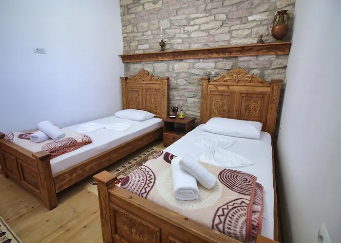 Bed & Breakfast Guri Gjirokastër