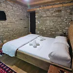 Bed & Breakfast Guri 4*