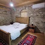Bed & Breakfast Guri 4*