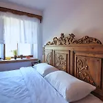 Bed & Breakfast Guri Gjirokaster