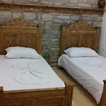 Bed & Breakfast Guri 4*