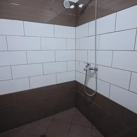 Bed & Breakfast Guri 4*