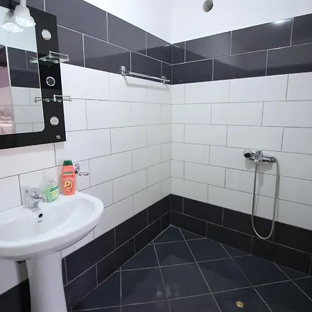 Bed & Breakfast Guri 4*