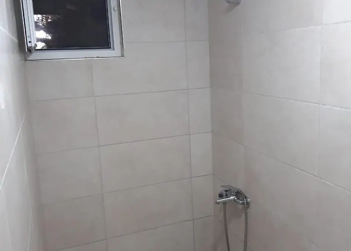 Guri Bed & Breakfast 4*