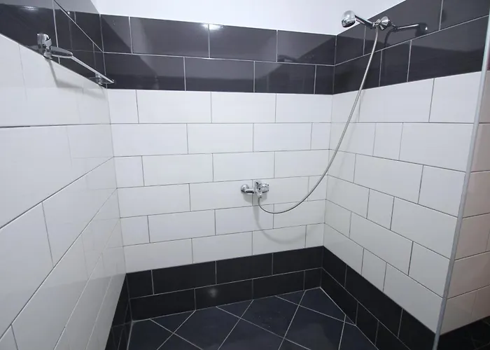 Bed & Breakfast Guri Gjirokaster