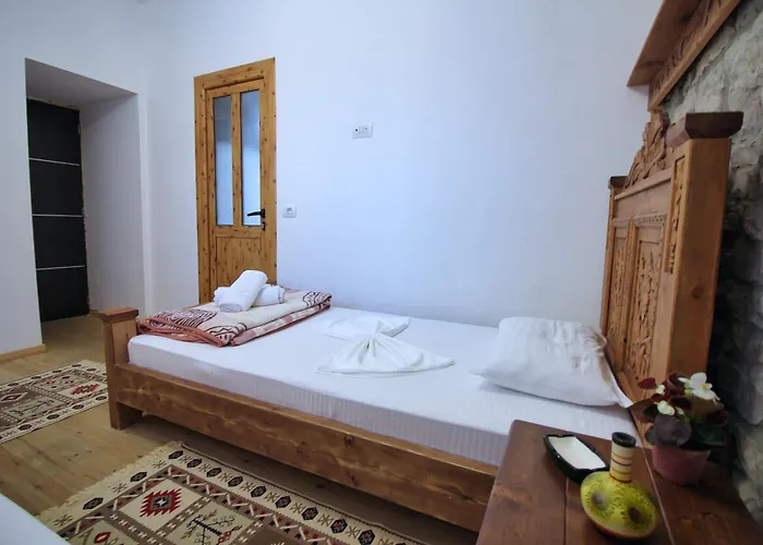Bed & Breakfast Guri Gjirokaster