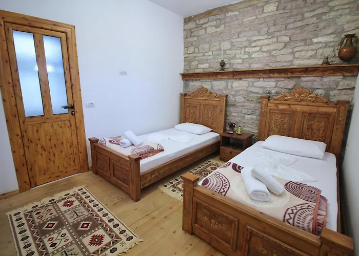 Bed & Breakfast Guri Gjirokaster