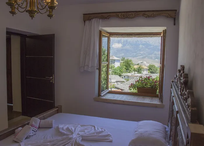 Bed & Breakfast Guri Gjirokaster